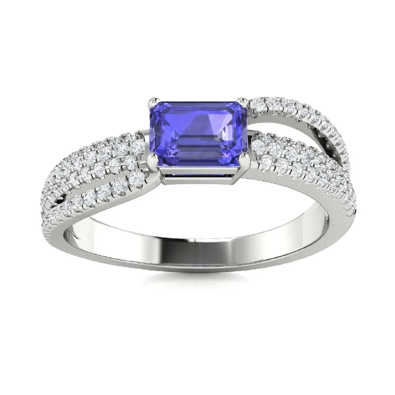 14KT Gold Emerald Cut Tanzanite and Diamond Ring (Tanzanite 0.80 cts. White Diamonds 0.35 cts.)