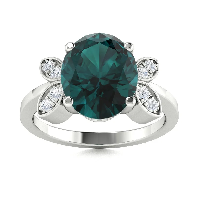 14KT Gold Oval Alexandrite and Diamond Ring (Alexandrite 0.96 cts. White Diamond 0.03 cts.)