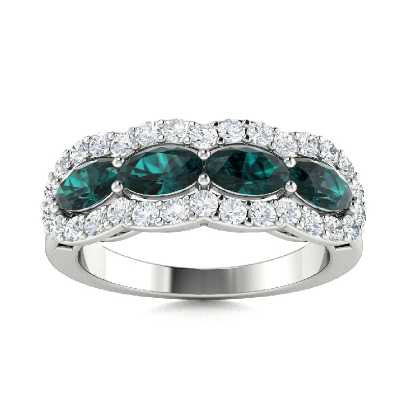 14KT Gold Oval Alexandrite and Diamond Ring (Alexandrite 1.02 cts. White Diamond 0.33 cts.)