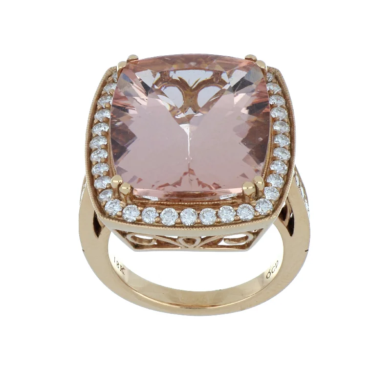 Morganite Ladies Ring (Morganite 19.36 cts. White Diamond 1.06 cts.)