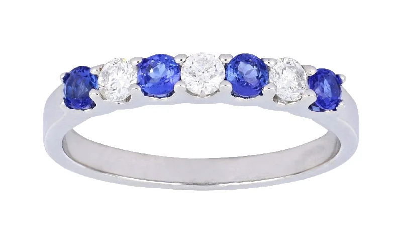 Tanzanite Ladies Ring (Tanzanite 0.35 cts. White Diamond 0.24 cts.)