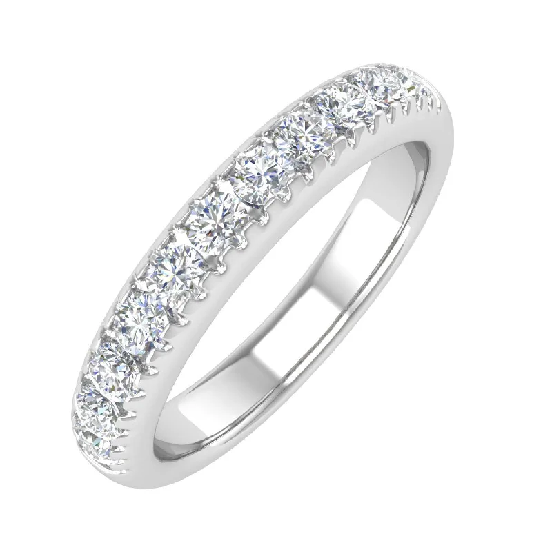 1/2 Carat Round Diamond Wedding Band Ring in Gold