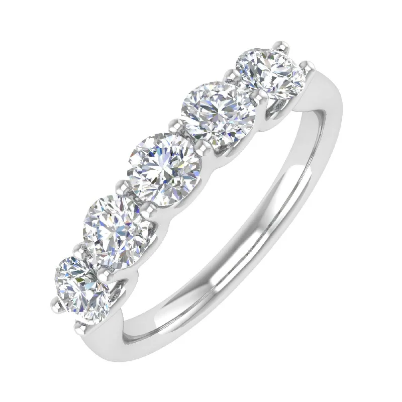 1 Carat (ctw) 5-Stone Diamond Wedding Band Ring in Gold