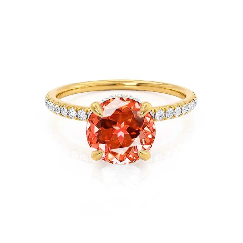 LIVELY - Chatham® Round Padparadscha 18k Yellow Gold Petite Hidden Halo Pavé Shoulder Set Ring